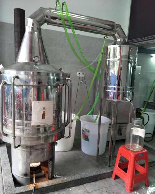 对比传统酿酒设备,唐三镜酿酒设备是如何确保产量和提升质量