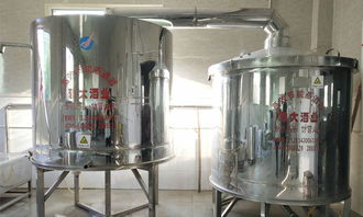 喝过纯粮酿酒设备酿造的农家土酒,才知道什么叫真正的中国酒