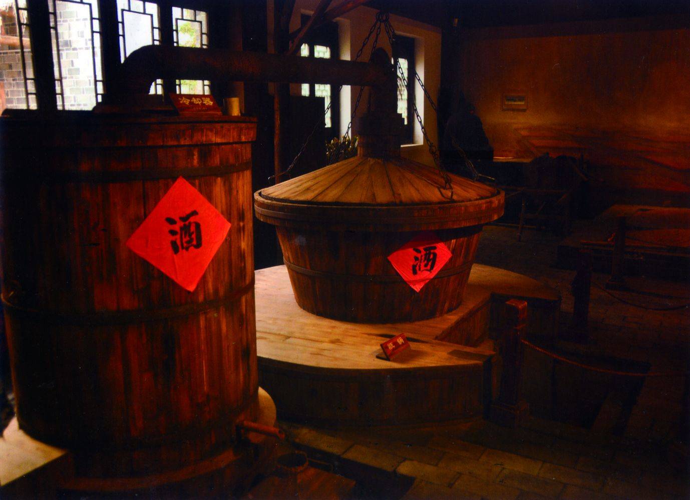 蒸汽发生器带你领略古法酿酒工艺_酒曲_温度_传统